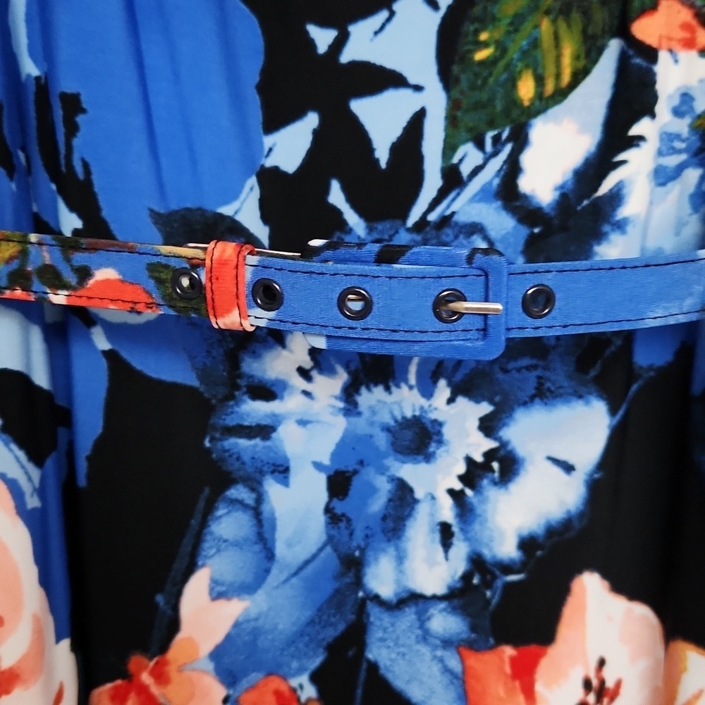 Cache NWT Blue Floral Belted Sheath Midi Dress Keyhole Back Size Medium - Picture 4 of 12